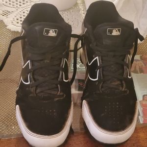 Under Armour baseball spikes